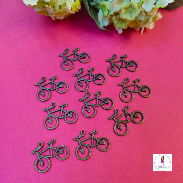 Cycle Metal Charm