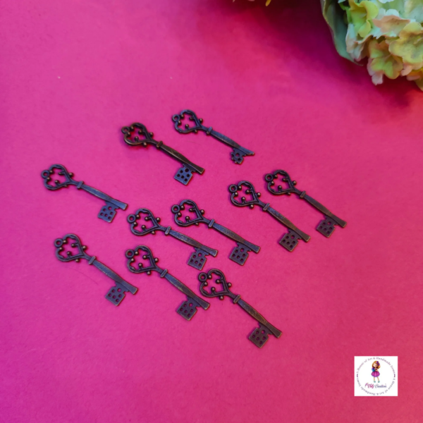 Vintage Heart Metal Keys